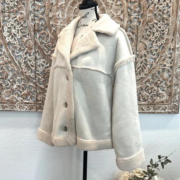 PLM Pascale La Mode Short Faux Wool Shearling, Suede Coat, Button Front, NWT - Picture 5 of 16